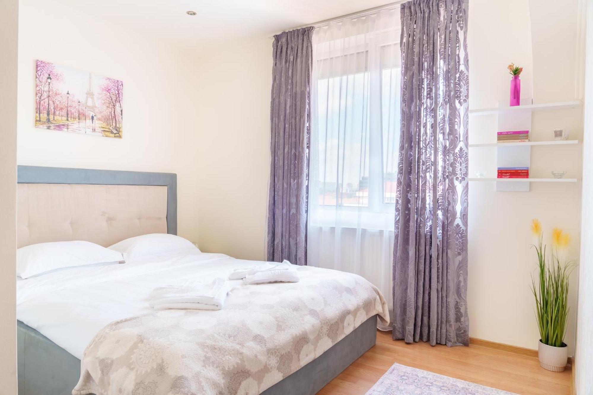 Family Myriam By Open House Apartament *